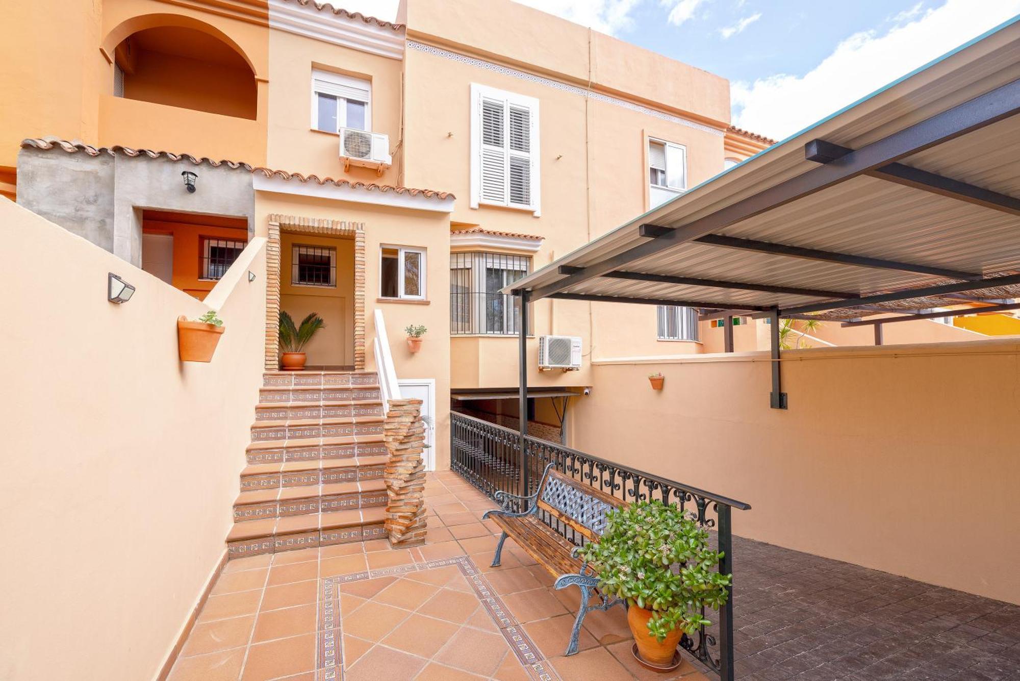 Los Carmenes Algeciras Exterior foto